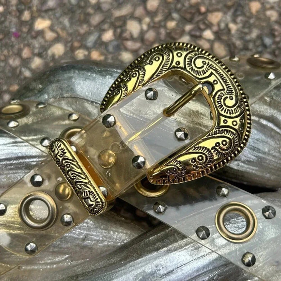 Vintage Plastic Fashion Belt with Large Grommet Holes Studs Gold Belt Buckle - Picture 6 of 6